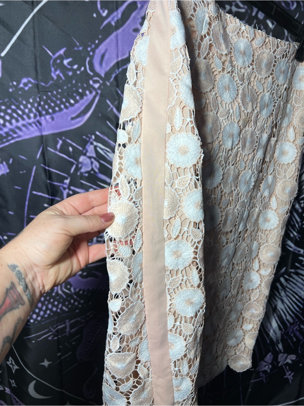 NWT 129$ Msrp Calvin Klein Cream Lace Pencil Skirt - Picture 2 of 5